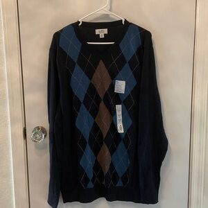 Men’s blue and brown argyle v neck sweater Size XL. NWT